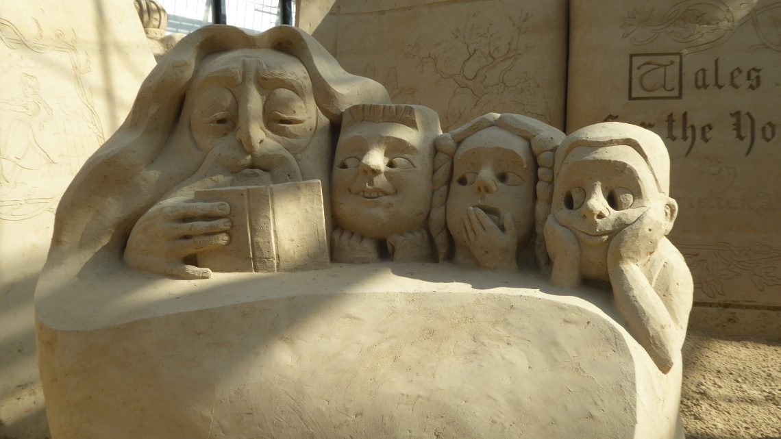 WoMo 2021 – Tag 8 – Prora, Sandskulpturen Ausstellung, Oldtimer- und NVA-Museum.